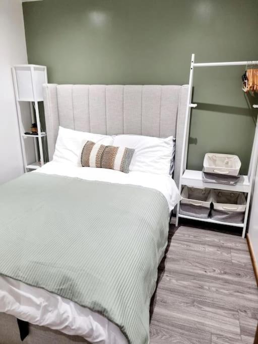 Cosy Hideaway In Glan Gwna Apartment